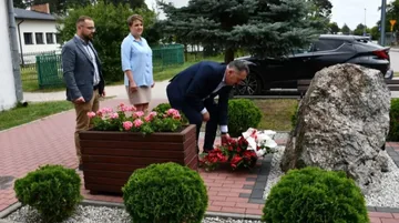 Władze Małkini Górnej uczciły Dzień Solidarności i Wolności