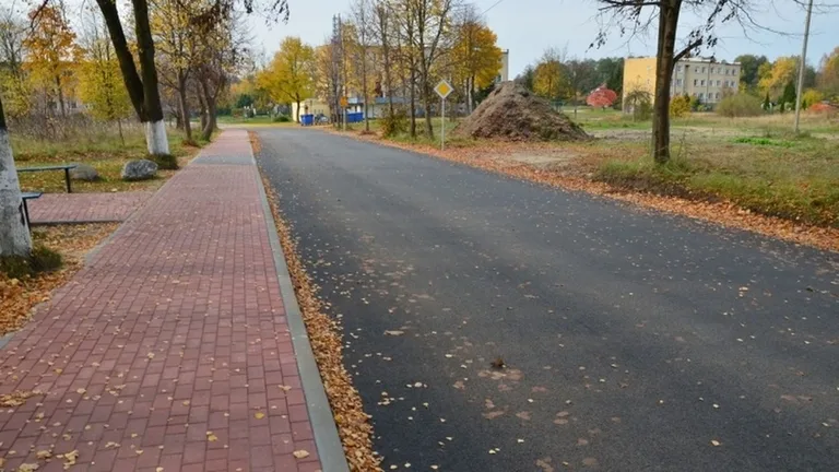 Małkinia Górna: ul. Kolejowa przebudowana (zdjęcia)
