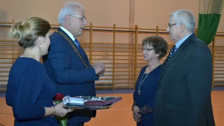 Brok: medale za długoletnie pożycie małżeńskie (zdjęcia)
