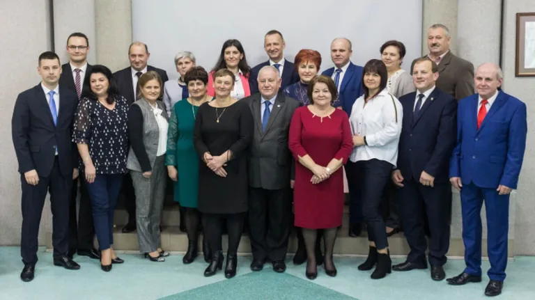 Gminni radni powołają komisje i ustalą wynagrodzenie wójta