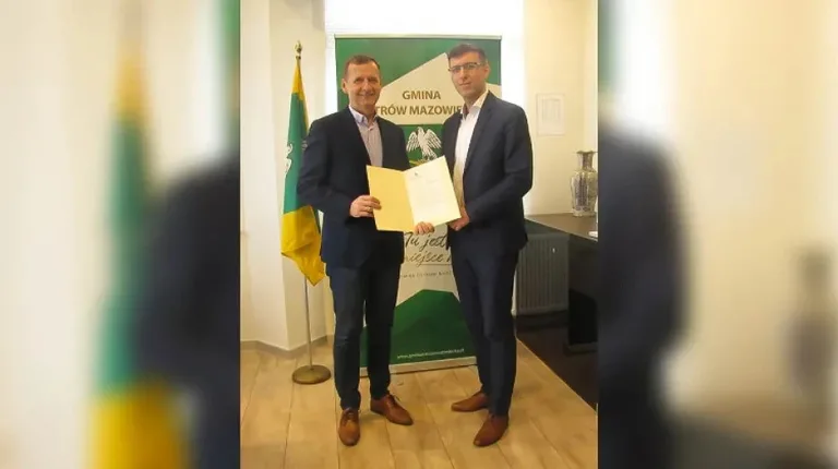 Wójt Gminy Ostrów Mazowiecka odebrał podziękowania od Wojewody Mazowieckiego