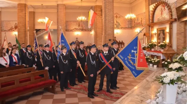 Obchody Święta Narodowego 3 Maja w Małkini Górnej (zdjęcia)