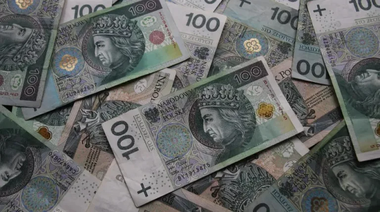 Gmina Małkinia Górna otrzyma dofinansowanie na remont sali widowiskowej w Gminnym Ośrodku Kultury i Sportu