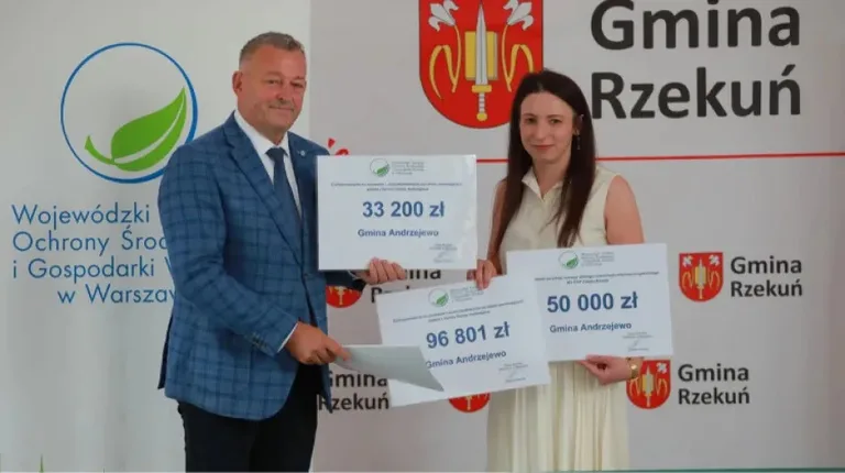 Nowe inwestycje w gminie Andrzejewo. Podpisano umowy