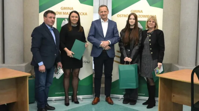 Rekordowy wynik konkursu 'Zbieramy makulaturę w gminie Ostrów Mazowiecka'