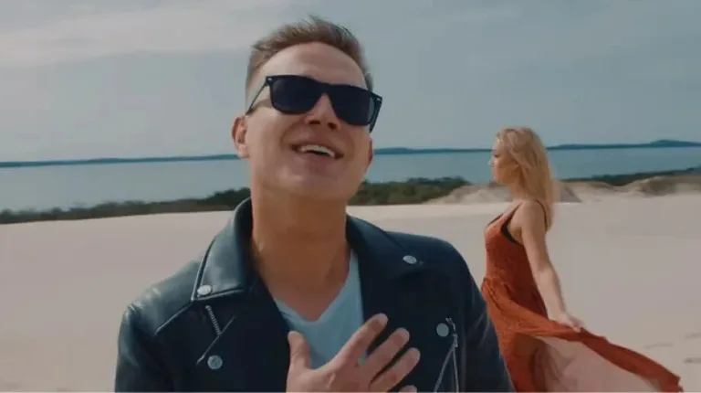 Halina Mlynkova i Luka Rosi na dożynkach powiatowo-gminnych w Zawistach Nadbużnych (wideo)