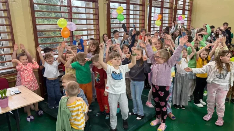 Radosny i energetyczny pierwszy dzień wiosny w ZPO w Wąsewie. Zdjęcia