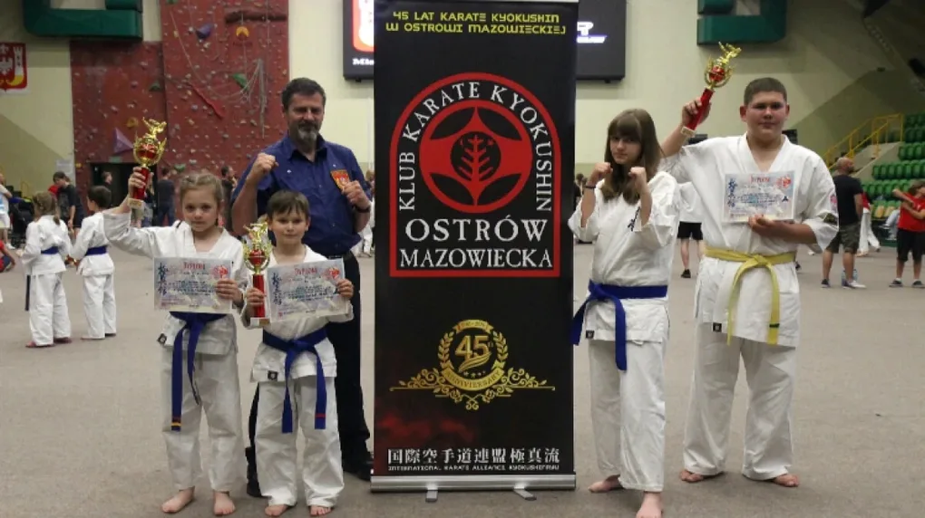 Ostrowski Klub Karate Kyokushinkai z serią medalowych startów. Przed zawodnikami mistrzostwa Europy