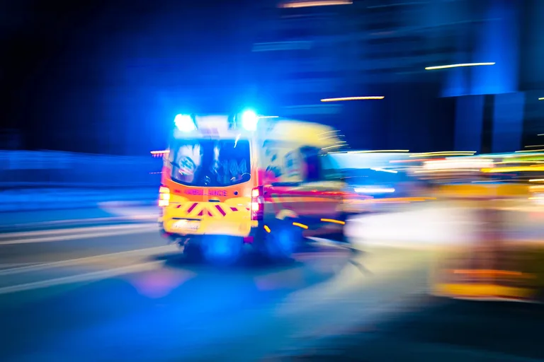 Potrącenie na ul. 3 Maja. 16-latka trafiła do szpitala