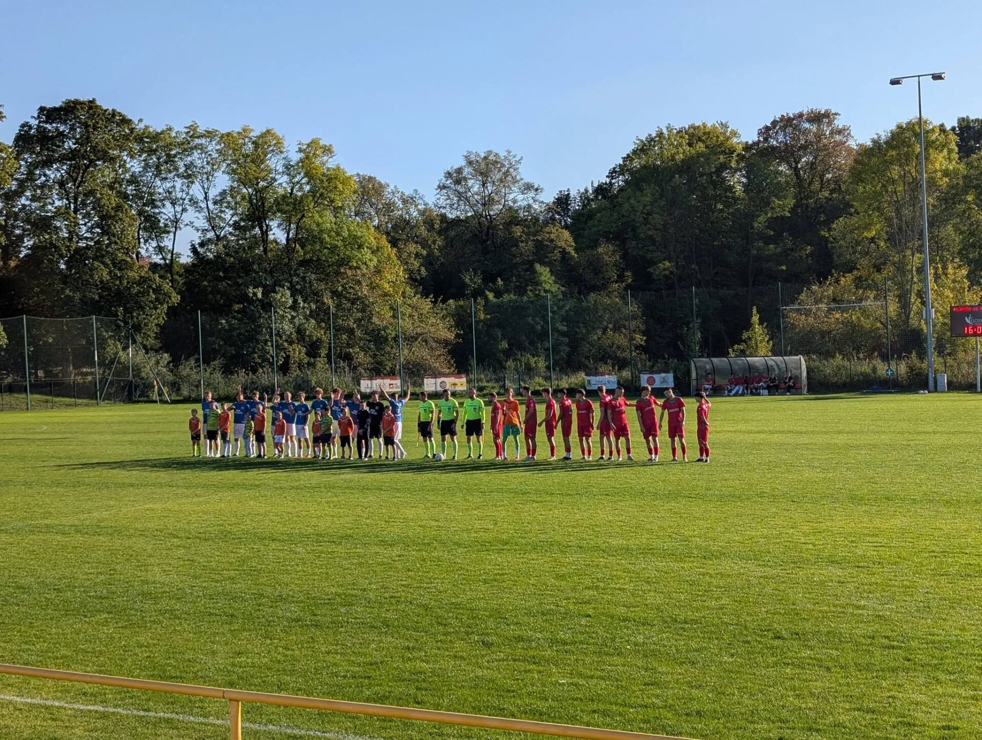 Sześć goli w Dębem Wielkim. Dwa dublety w meczu Płomienia z MKS Małkinia