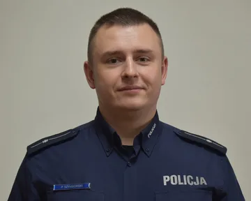 Mazda jechała zygzakiem. Policjant po służbie zatrzymał pijanego kierowcę