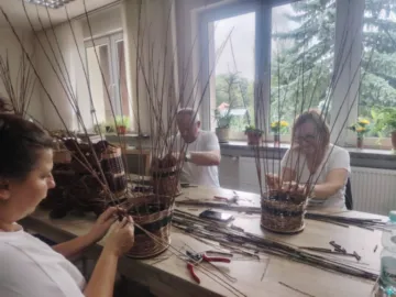 Wiklina połączyła pokolenia. Wyjątkowe warsztaty w Broku