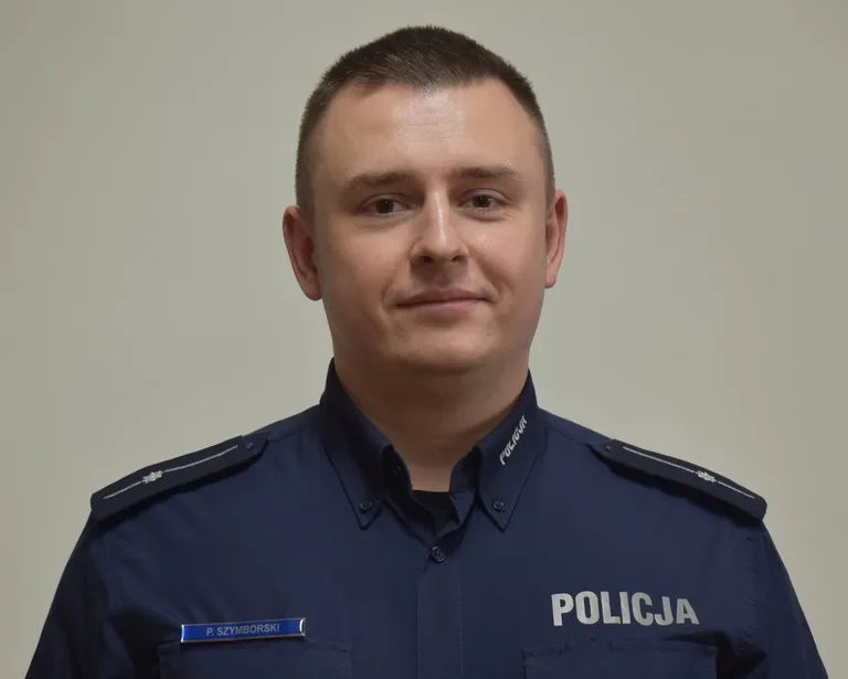 Mazda jechała zygzakiem. Policjant po służbie zatrzymał pijanego kierowcę