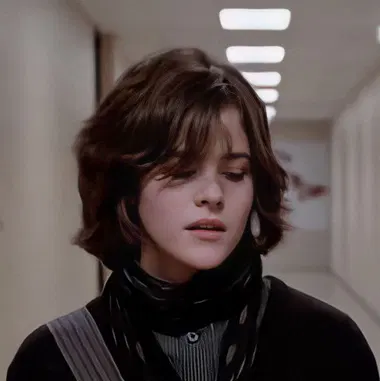 kanary@sharkey.world