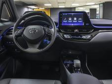 Toyota C-HR IZOA