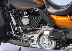 Harley-Davidson Electra Glide FLHTCU #3802
