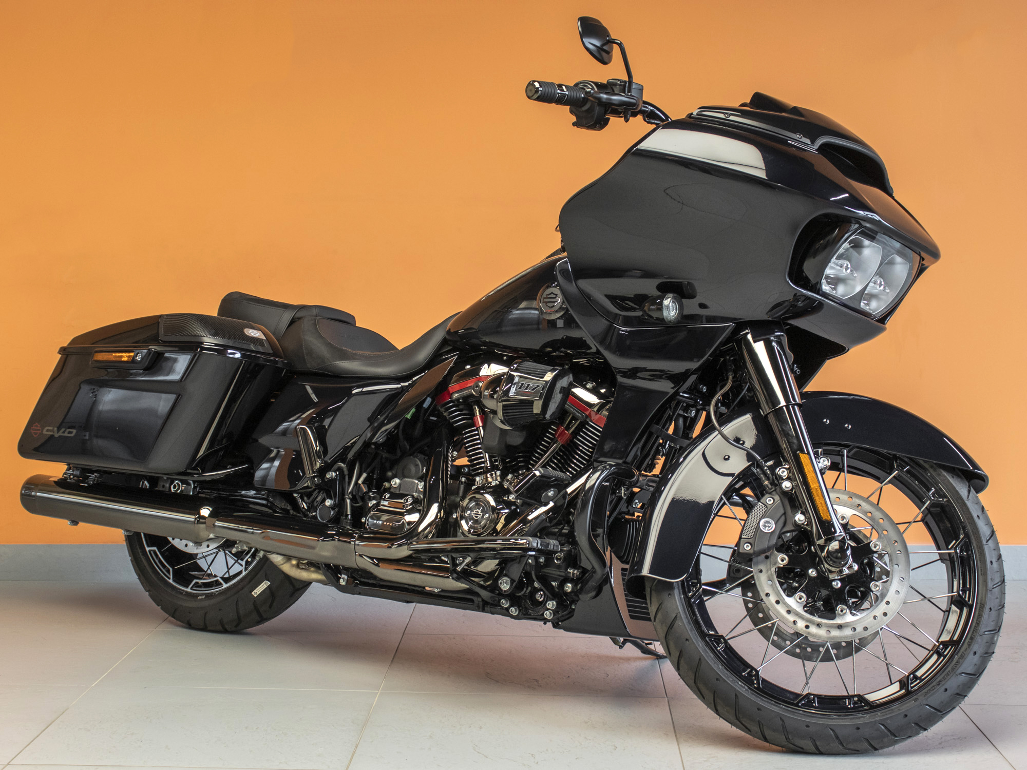 Harley-Davidson CVO Road Glide #4228