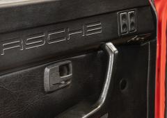 Porsche 924 