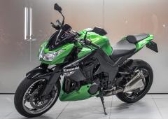 Kawasaki Z ZR 1000D #8619
