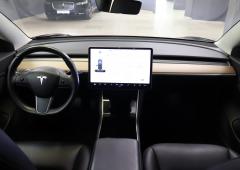 Tesla Model 3 I