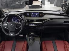 Lexus UX 200 F-Sport