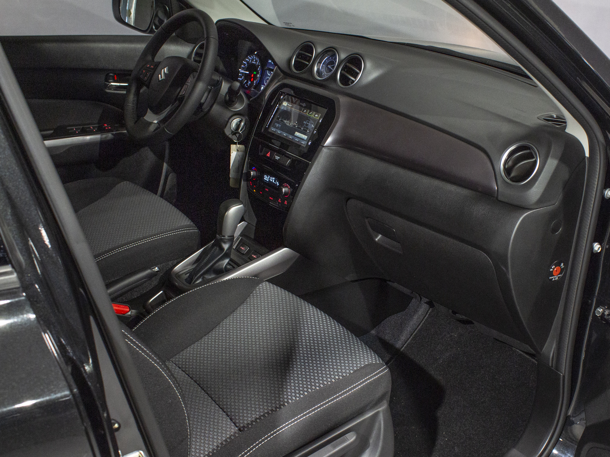 Suzuki Vitara 2WD GL Plus