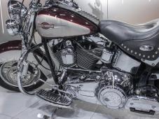 Harley-Davidson Softail Heritage #6808