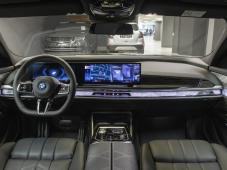 BMW 7 series i7 xDrive60