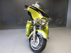 Harley-Davidson Electra Glide FLHTCU #7294