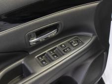 Mitsubishi Outlander SE 2.0i