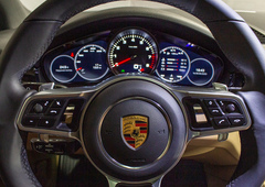 Porsche Cayenne V6