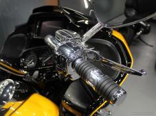 Harley-Davidson Road Glide CUSTOM VEHICLE OPERATIONS Limi #3291