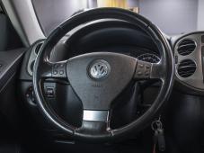 Volkswagen Tiguan 2.0T