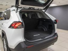 Toyota RAV4 XLE 2.5i AWD