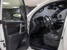 Toyota Land Cruiser 200 4.5D Executive