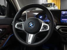 BMW i3 eDrive40L