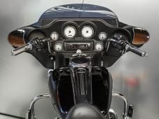 Harley-Davidson Street Glide #0675