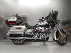 Harley-Davidson Electra Glide FLHTCUI #8335