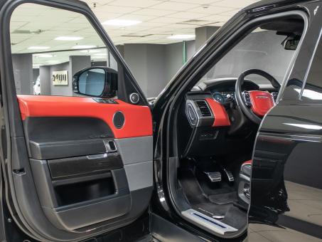 Land Rover Range Rover Sport SVR