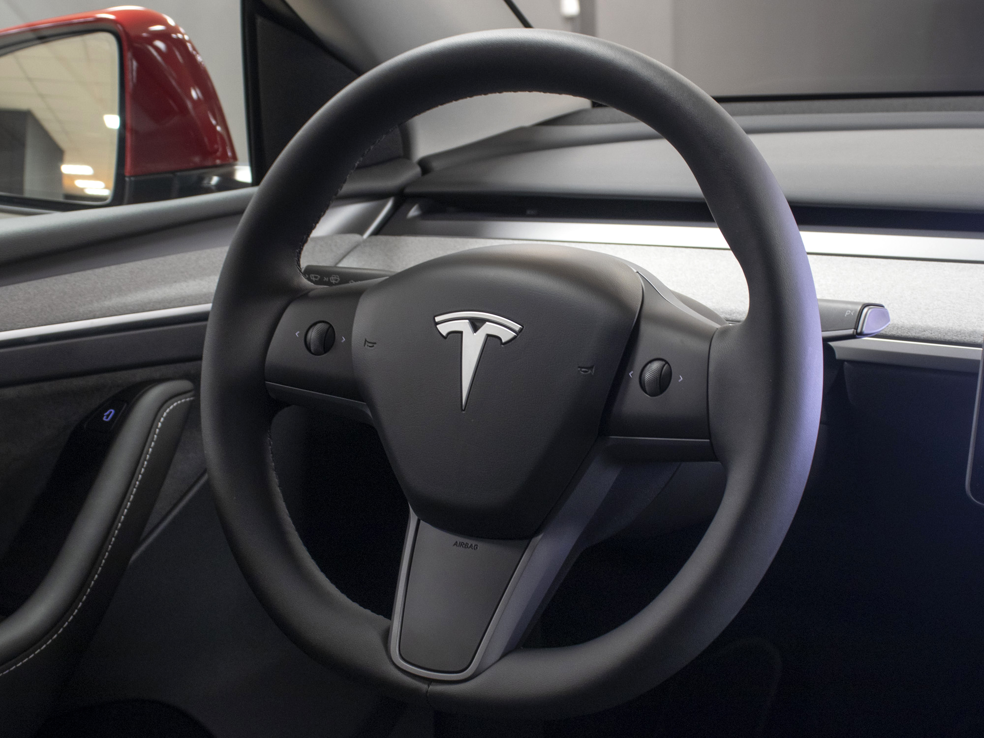 Tesla Model Y RWD