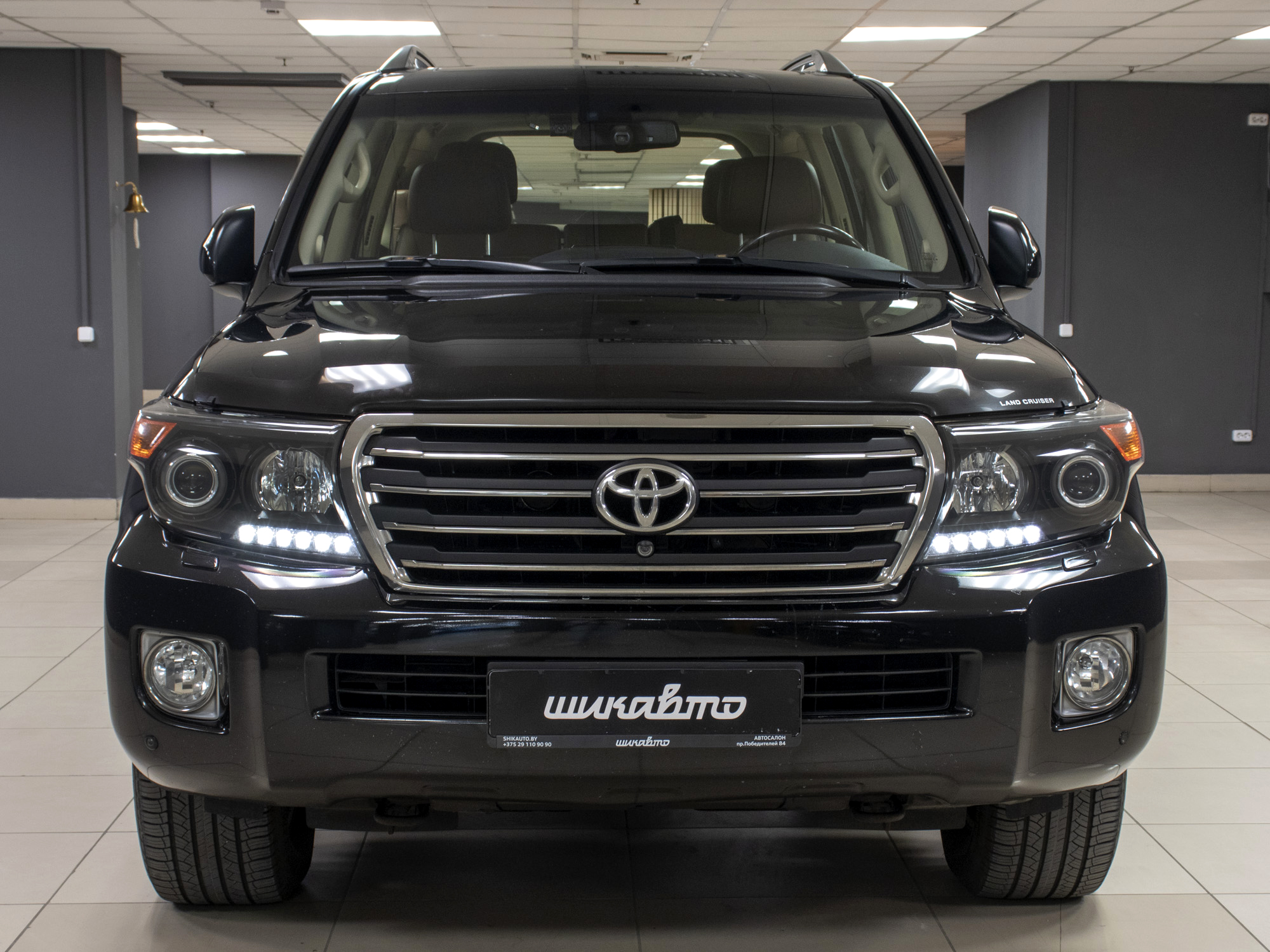 Toyota Land Cruiser 200 Brownstone 4.5d