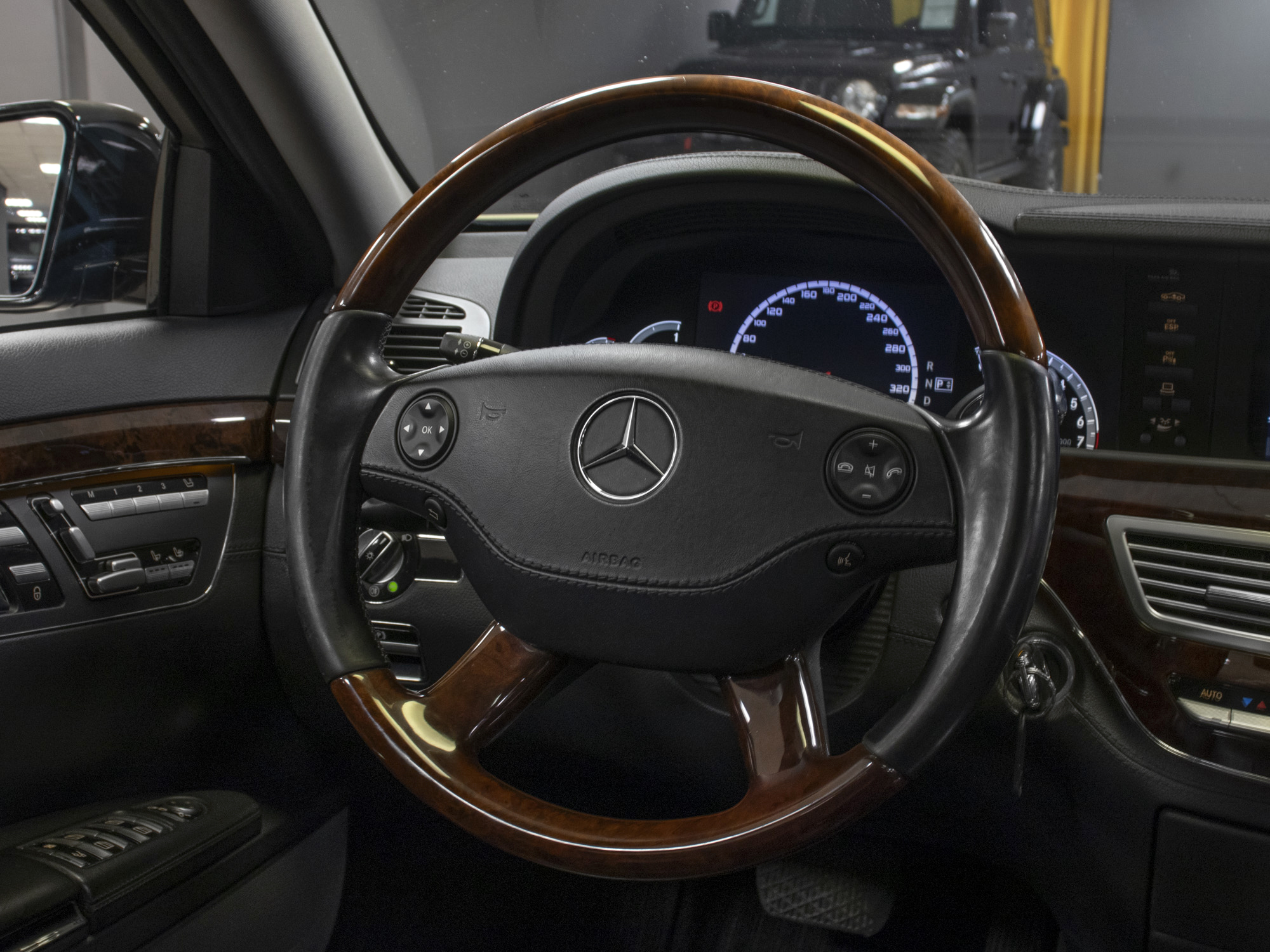 Mercedes-Benz S 500 4MATIC