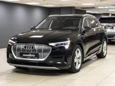 Audi E-Tron Premium Plus