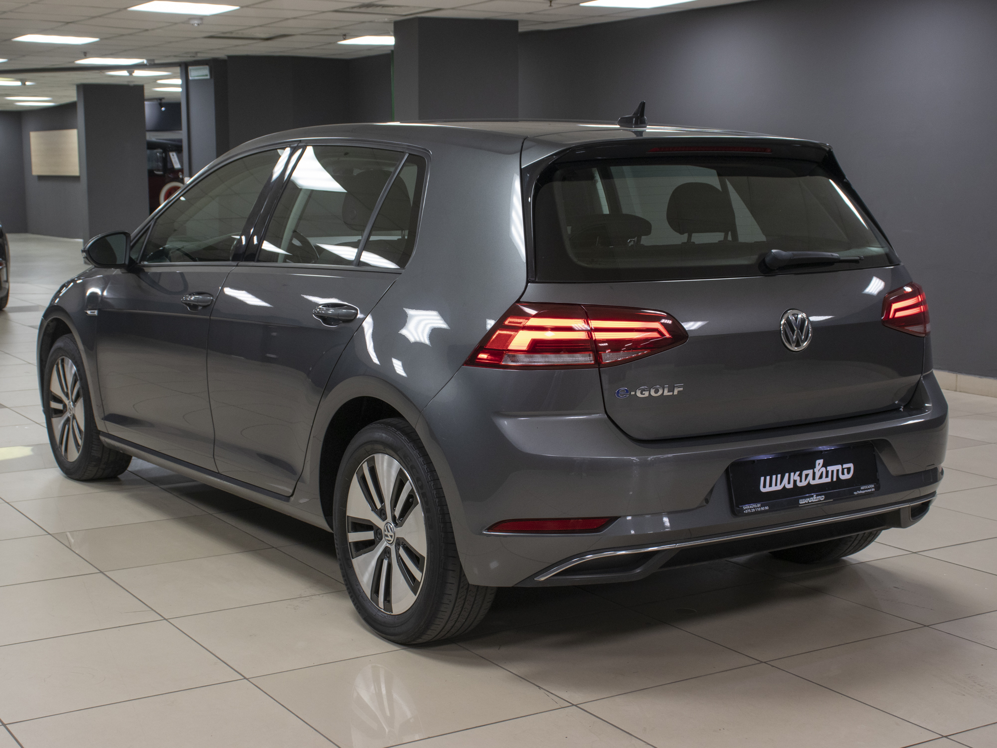 Volkswagen e-Golf SE