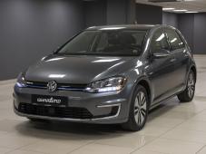 Volkswagen e-Golf SE