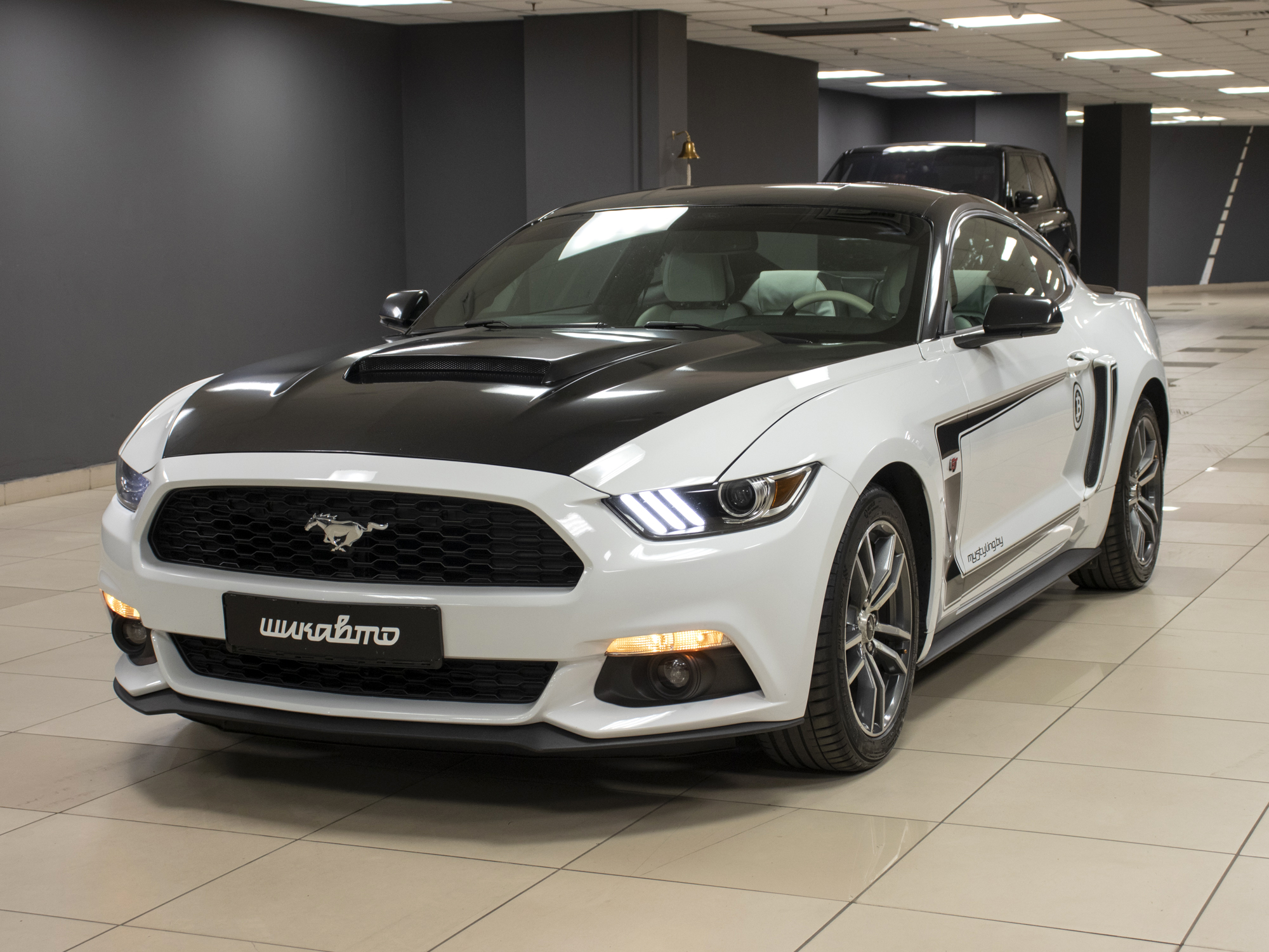 Mustang 2.3i AT EcoBoost Premium 