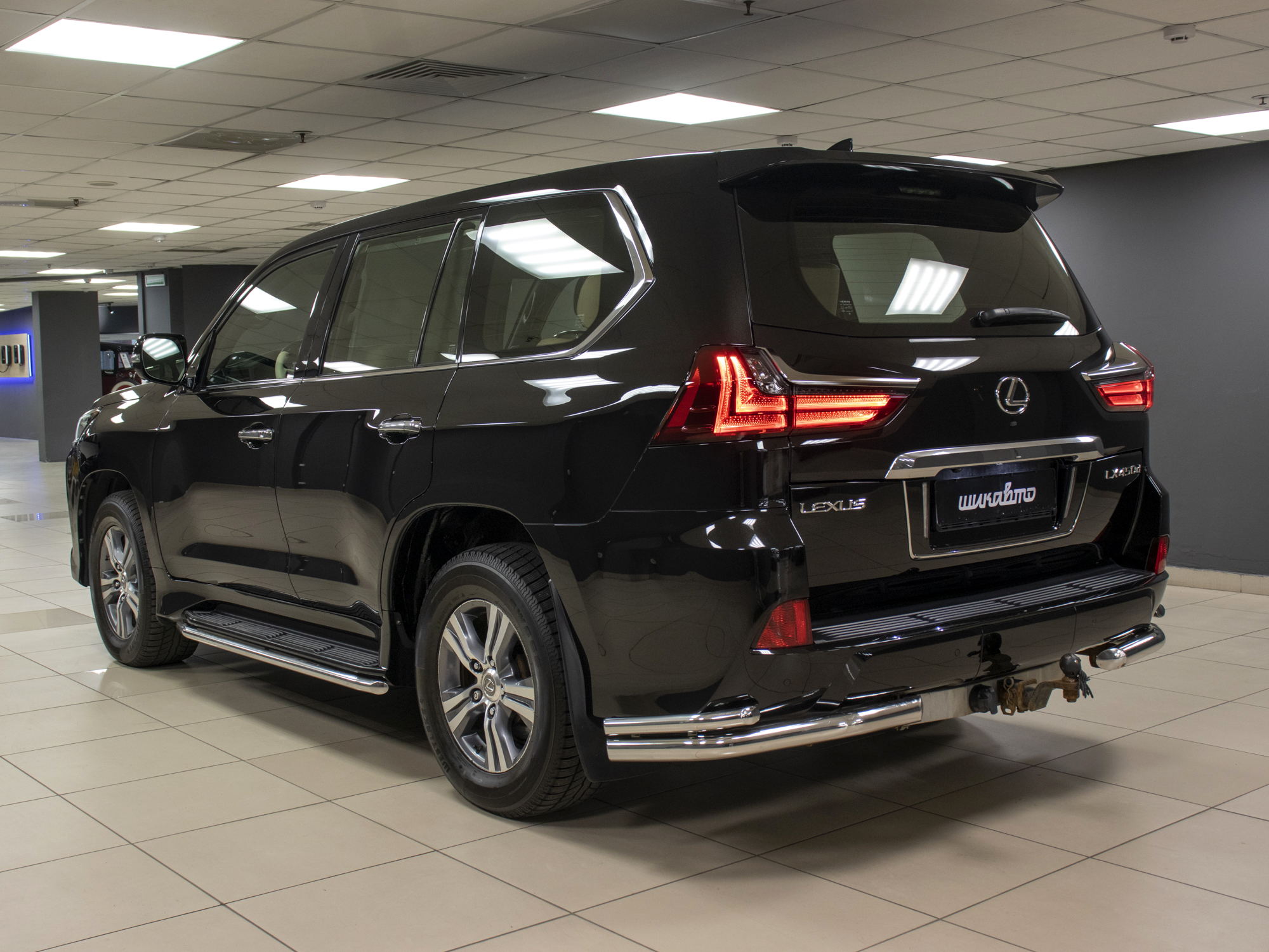 Lexus LX 450 D