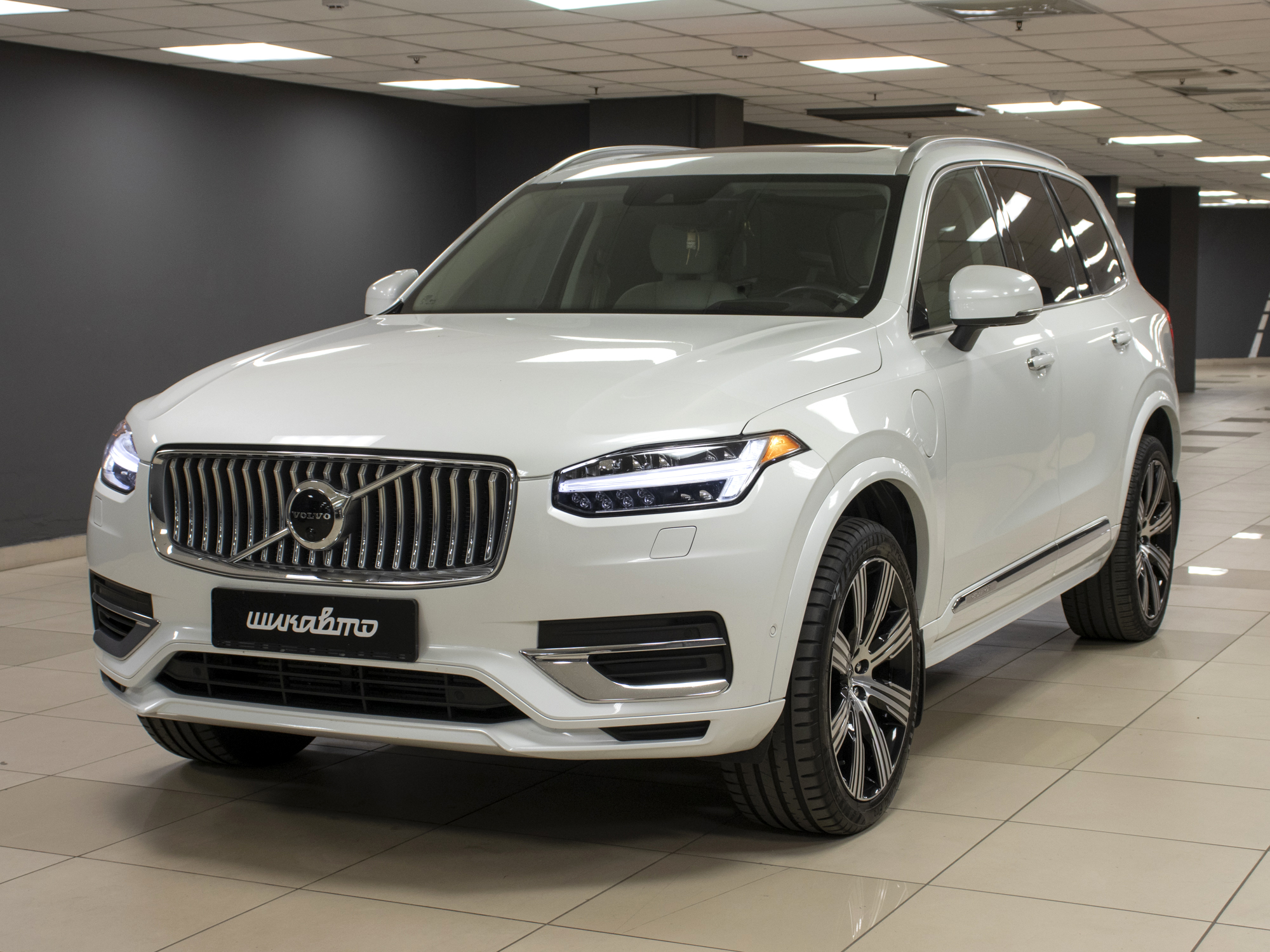 Volvo XC90 2.0 T8 Inscription 