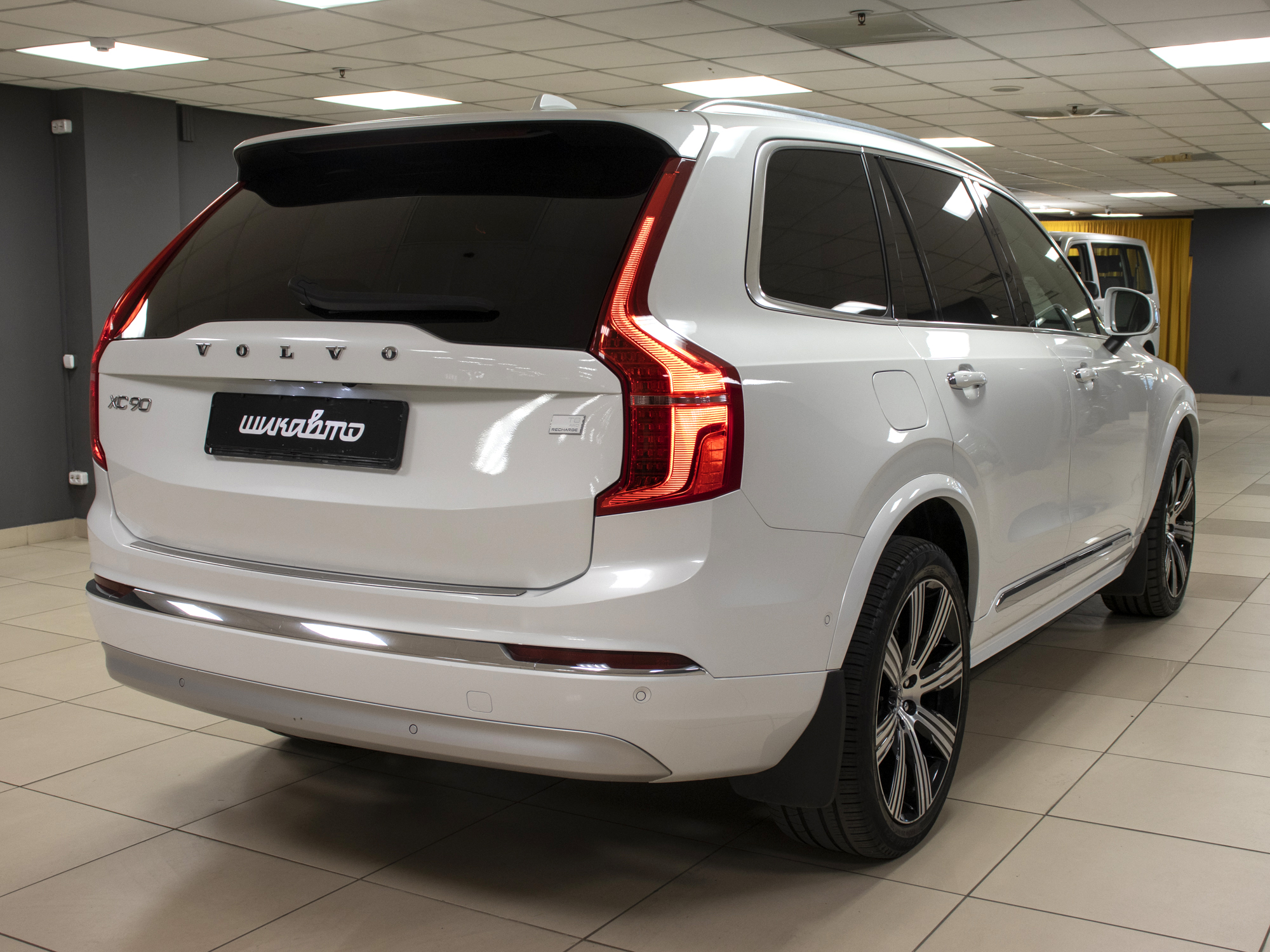 Volvo XC90 2.0 T8 Inscription 