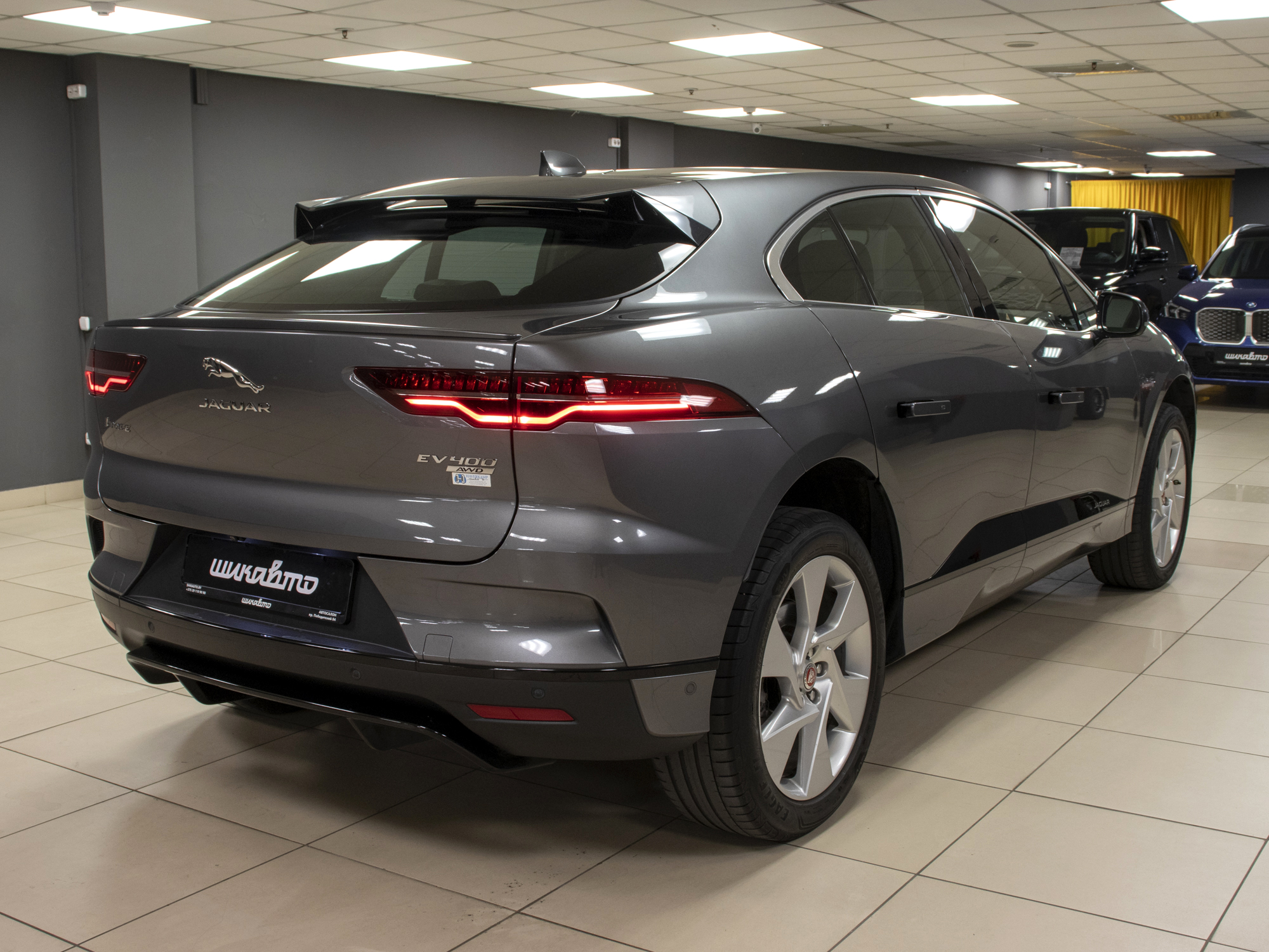 Jaguar i-Pace 90 kWh AWD SE